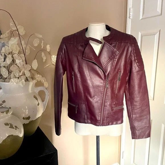 Olivia Miller faux leather motorcycle jacket - Picture 3 of 7